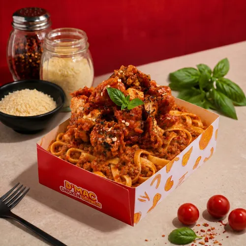 Fettuchini Bolognese